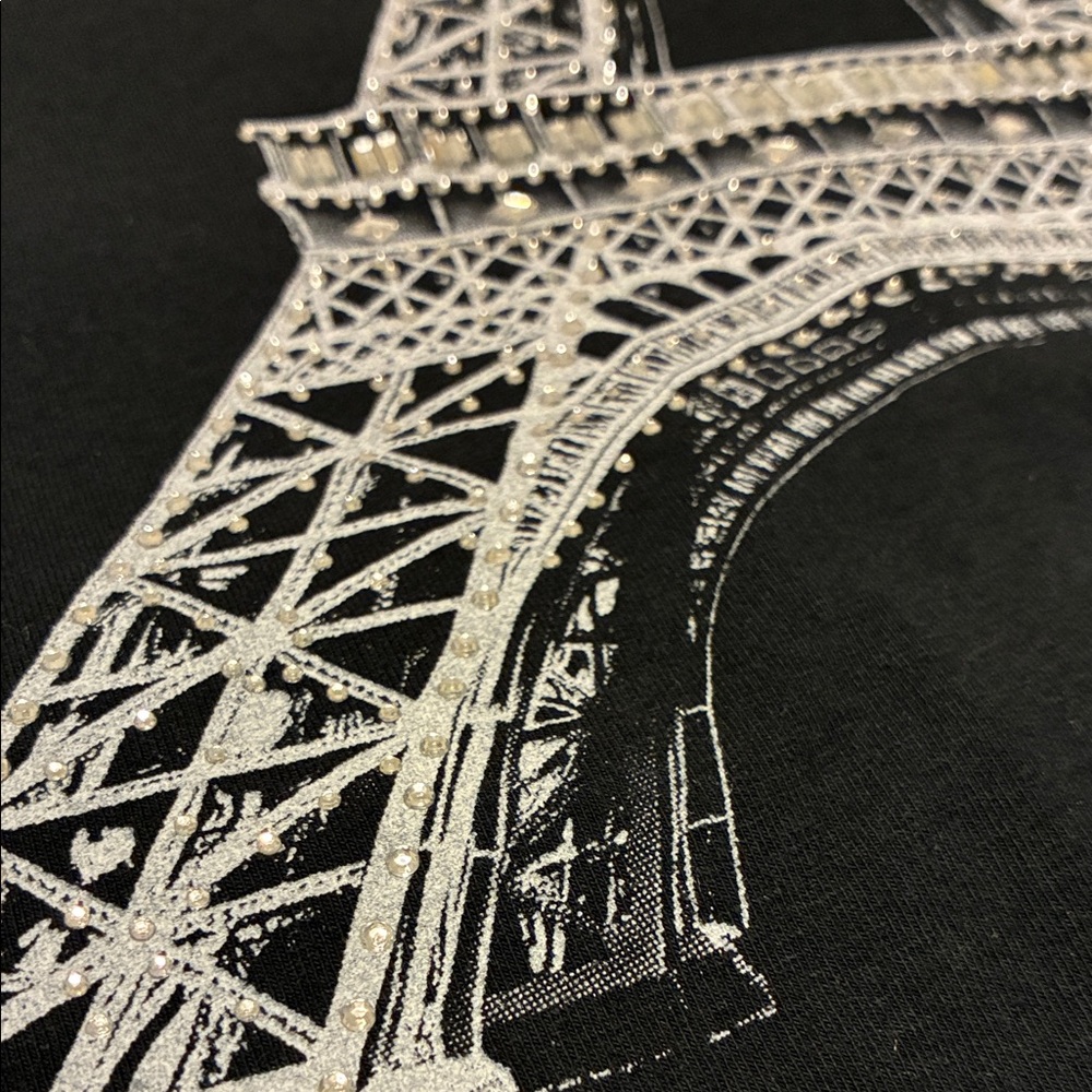 Black Eiffel Tower Woman’s T-Shirt - Picture 3 of 8